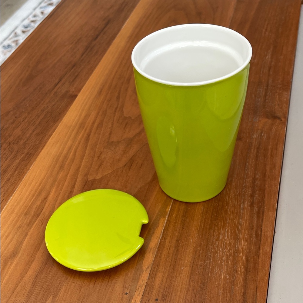 Teaforte porcelain cup with Lid